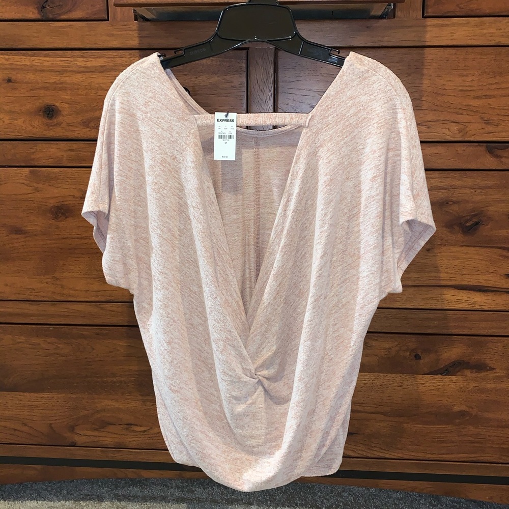 Express top 👚 - Picture 2 of 3